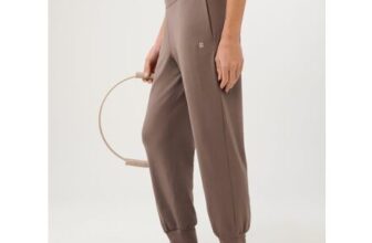 Gaia Performance Yoga Pants