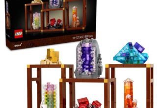 LEGO Ideas Mineral Collection 21362 with voucher