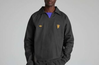 Manchester United Terrace Icons Drill Sweatshirt