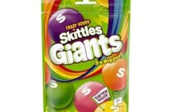 Skittles Giants Vegan Chewy Sour Sweets Fruit Flavoured Pouch Bag 132g