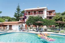 Solo – 7 nt Skiathos Villa Maria Troulos, Skiathos, Greek Islands, Greece from Gatwick 4 May inc 10kg cabin luggage and small underseat bag