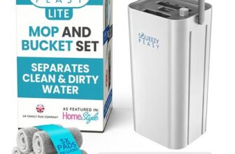 SqueezyPeasy Lite Flat Mop and Bucket Set
