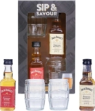 5cl Jack Daniels Tennessee Fire Whiskey (35% ABV) & 5cl Jack Daniels Tennessee Honey Whiskey (35% ABV) with 2 Mini Barrel Shot Glasses