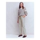 Exposed Button Straight Jeans