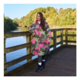 OHS Adults Water Resistant Camo Sherpa Drying Robe – Green/Pink