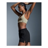 On Focus Shorts