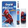 Oral-B Pro Kids Electric Toothbrush, 1 Toothbrush Head, x4 Spiderman Stickers, 1 Travel Case, 2 Modes with Kid-Friendly Sensitive Mode